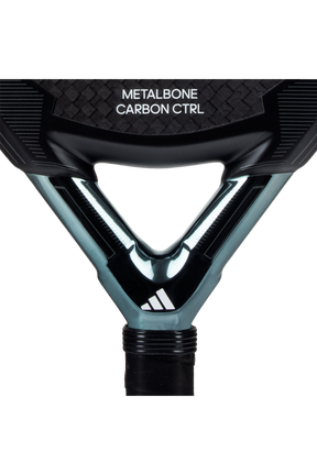 Adidas Metalbone Carbon CTRL 3.3 2024 - Pol Hernández