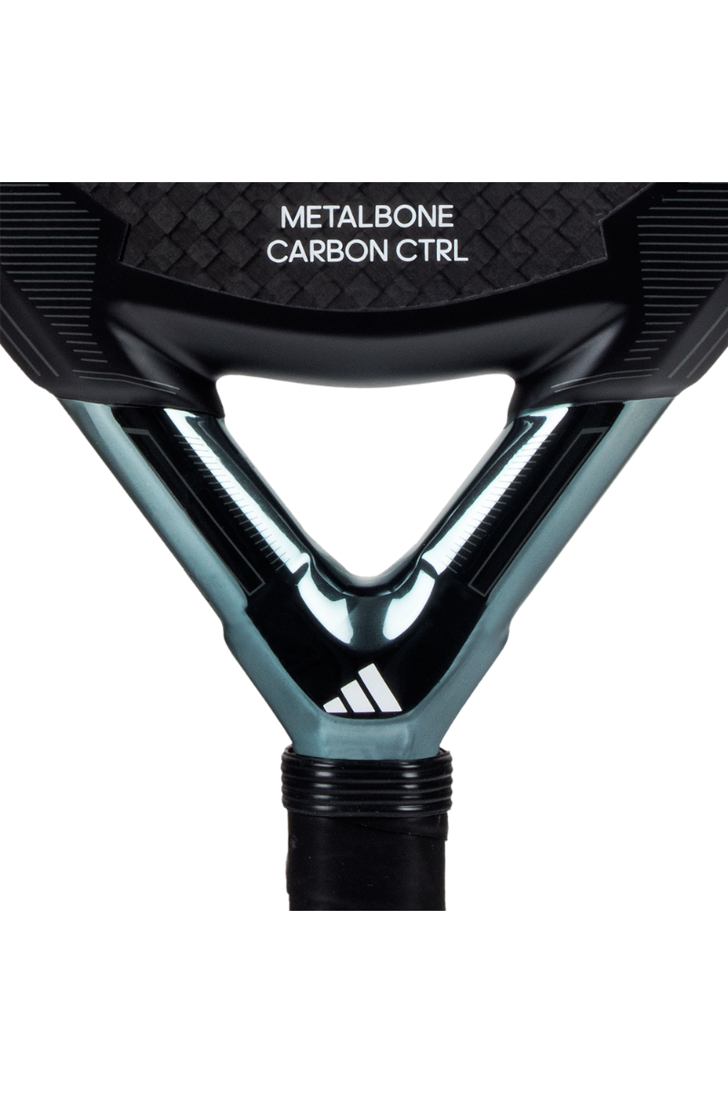 Adidas Metalbone Carbon CTRL 3.3 2024 - Pol Hernández
